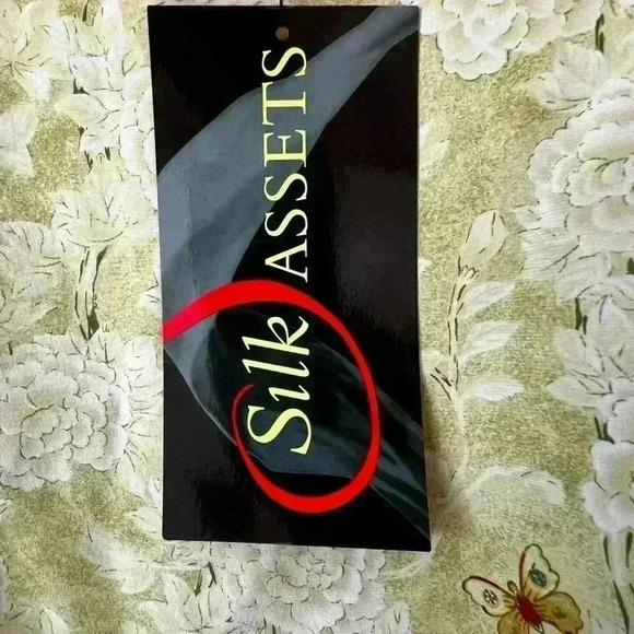 NWT Diane Von Furstenberg Silk Assets 100% Silk Ruffled Top Blouse Size 1X - Picture 5 of 7